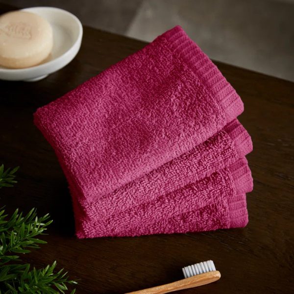 Catherine Lansfield Quick Dry Cotton 4 Pack Face Cloths | Bed Sava