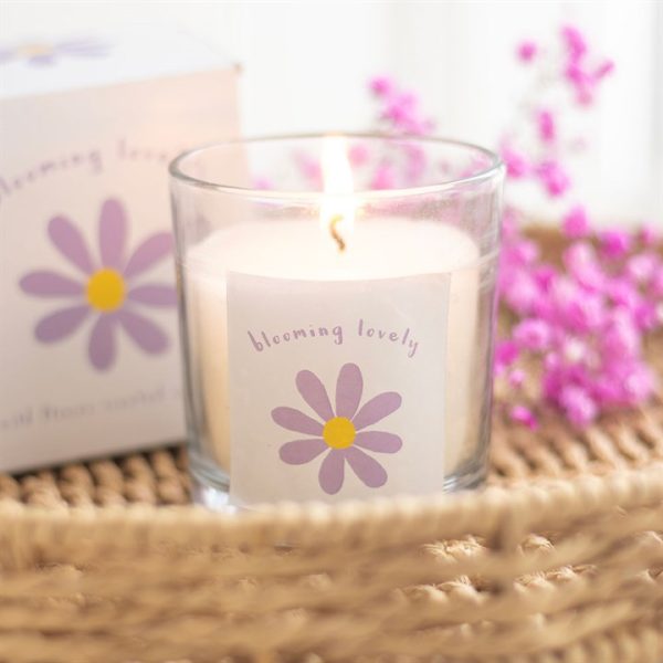 Blooming Lovely Daisy Wildflower Candle | Bed Sava