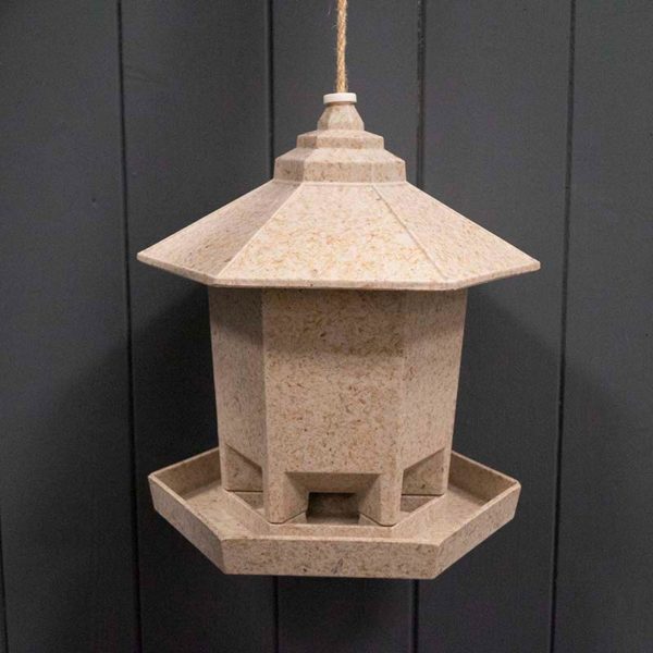 Earthy Deluxe Hexagonal Bird Feeder  Chaff 216cm | Bed Sava