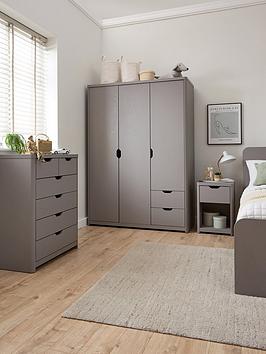 Very Home Aspen 3 Piece Package - 3 Door, 2 Drawer Wardrobe, 4 + 2 Chest And Bedside Table - Grey Oak