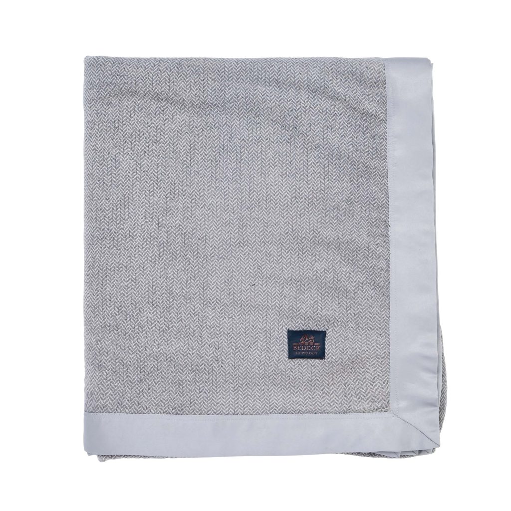 Bedeck of Belfast Ellis Quilted Throw, Silver