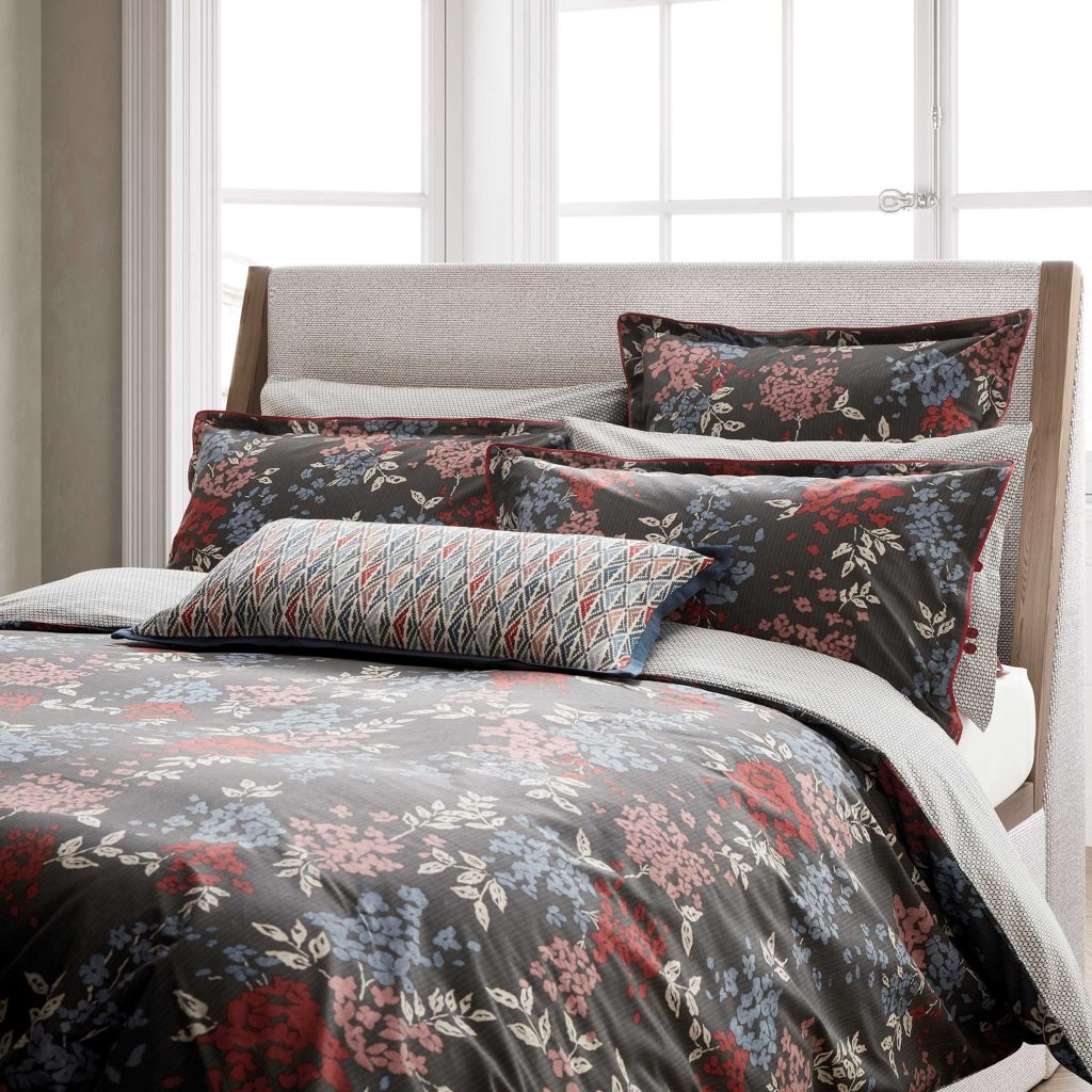Bedeck of Belfast Lucine Super Kingsize Duvet Cover SET, Graphite