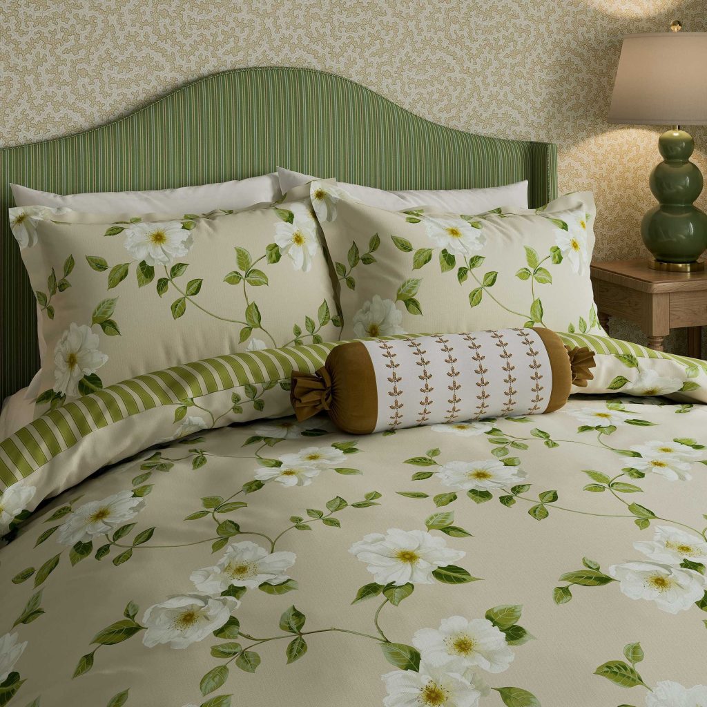 Sanderson x National Trust Poets Rose Kingsize Duvet Cover SET, Linen