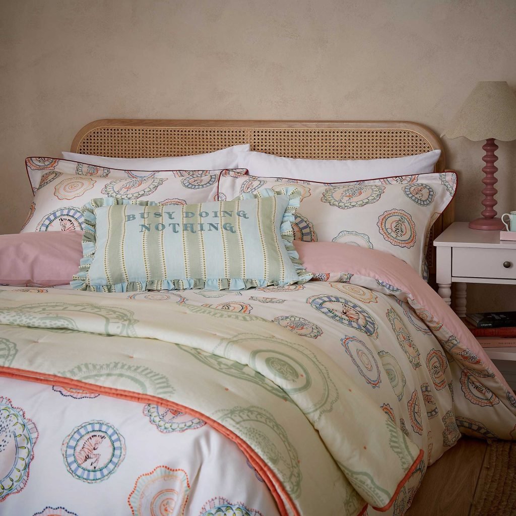 Yvonne Ellen Vintage Plates Single Duvet Cover Set, Multi